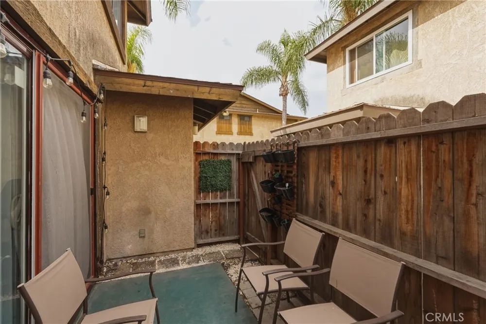 16115 Eucalyptus #A Bellflower, CA 90706
