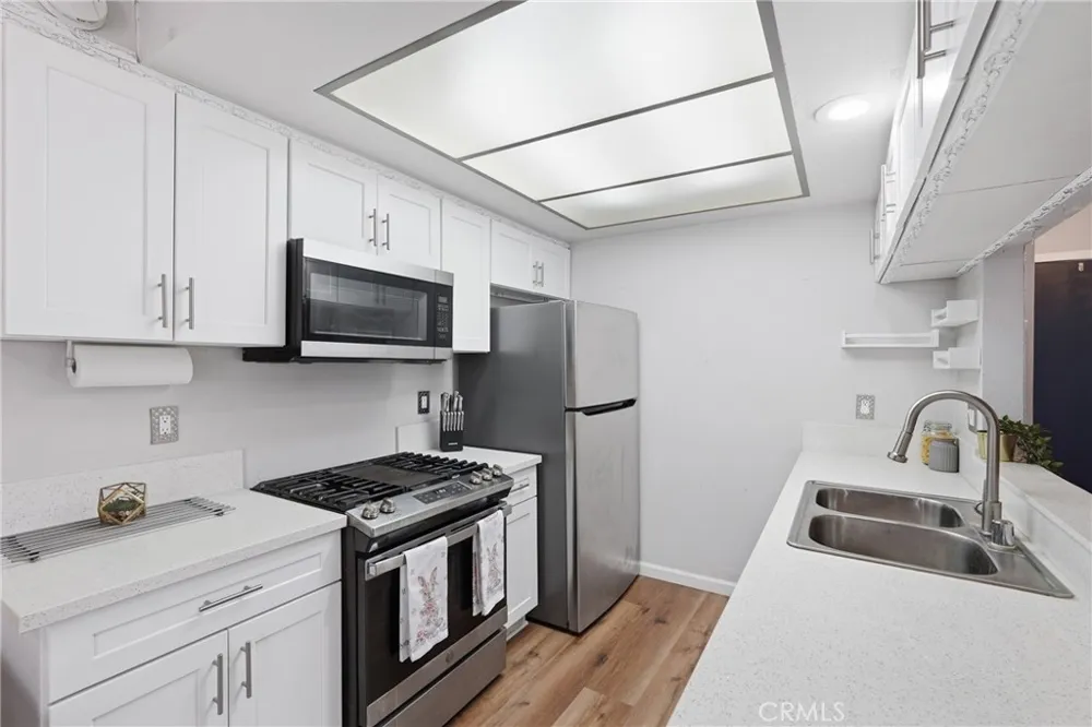 16115 Eucalyptus #A Bellflower, CA 90706