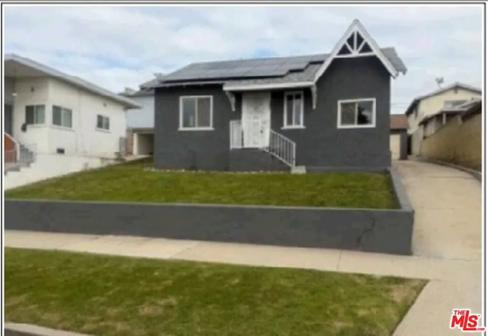 505 E Fairview Boulevard Inglewood, CA 90302