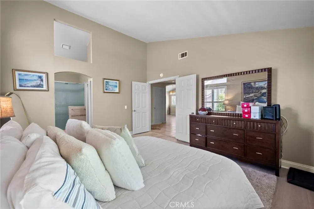 497 Bannister Way #B Simi Valley, CA 93065