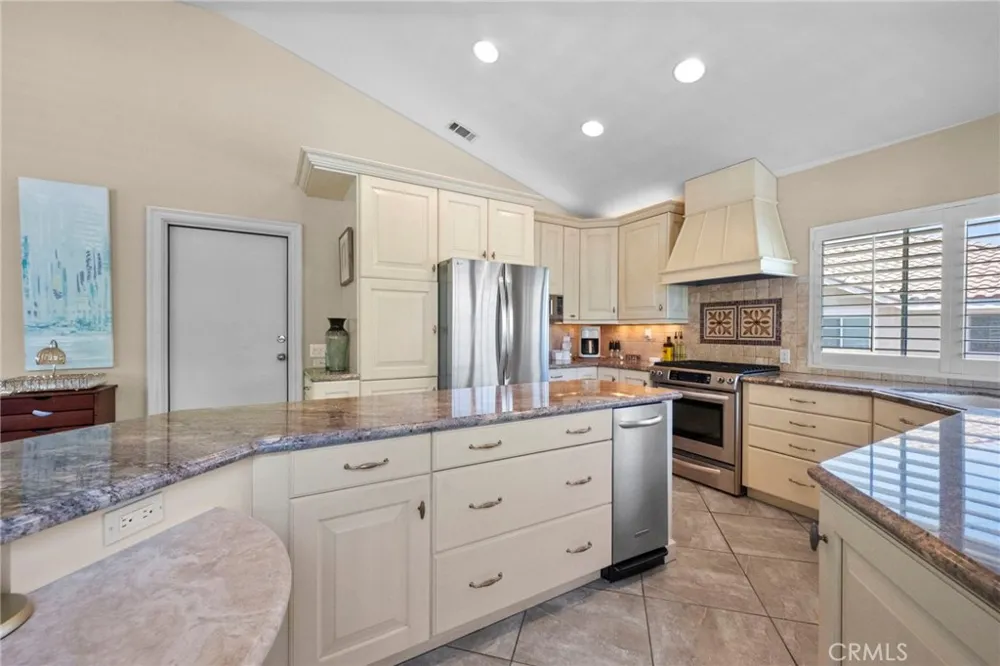 497 Bannister Way #B Simi Valley, CA 93065