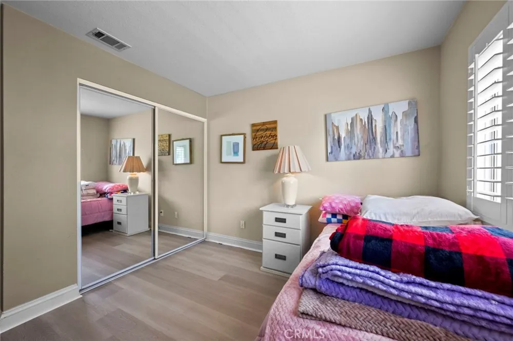 497 Bannister Way #B Simi Valley, CA 93065