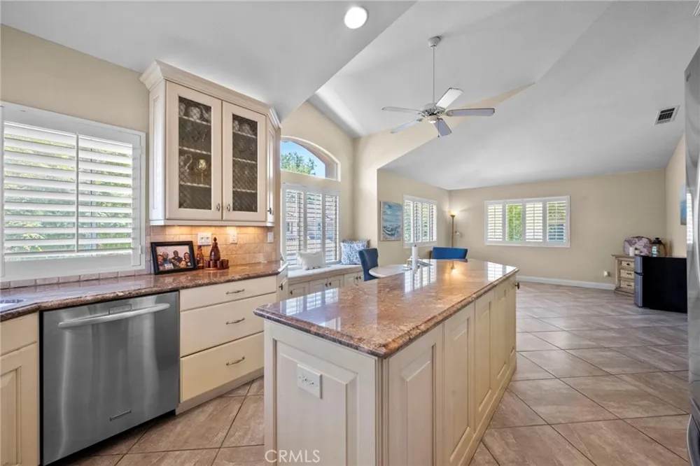 497 Bannister Way #B Simi Valley, CA 93065