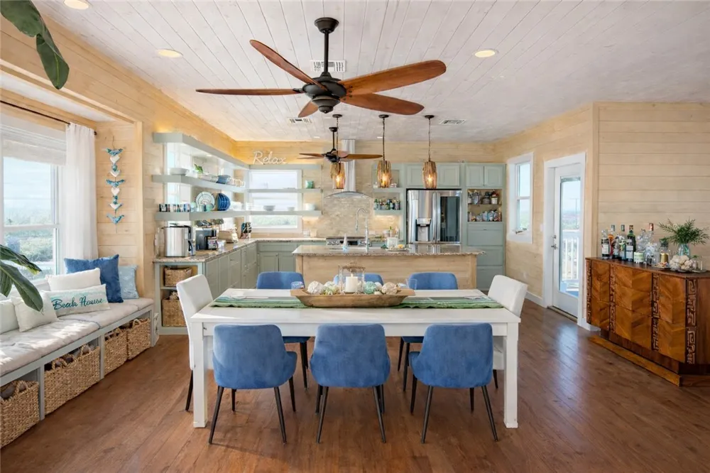 134 Mustang Island Estates Drive Port Aransas, TX 78373