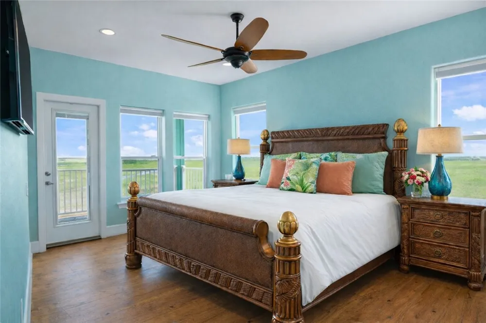 134 Mustang Island Estates Drive Port Aransas, TX 78373
