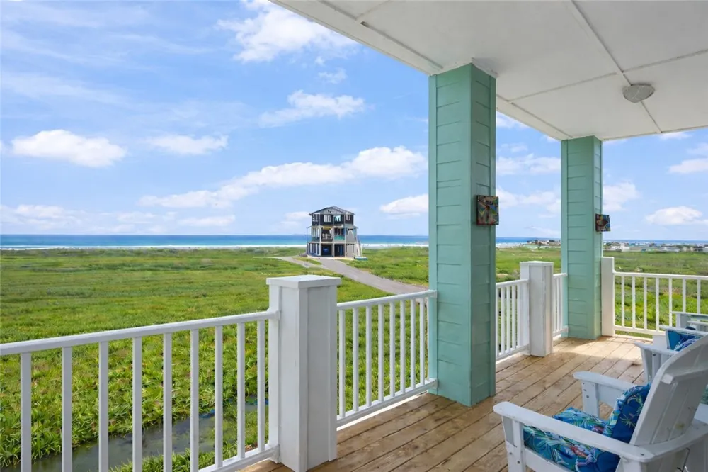 134 Mustang Island Estates Drive Port Aransas, TX 78373