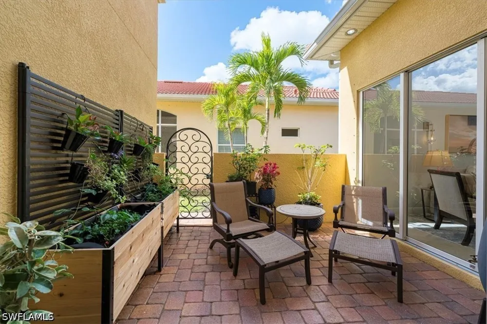 Martino Circle Naples, FL 34112