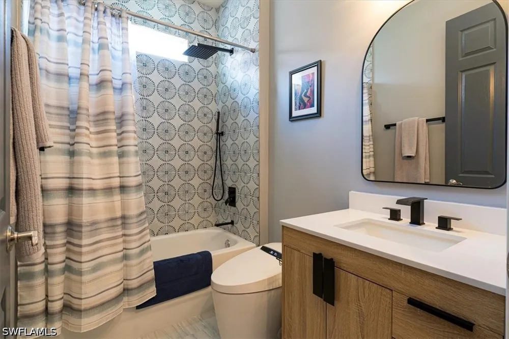 Martino Circle Naples, FL 34112
