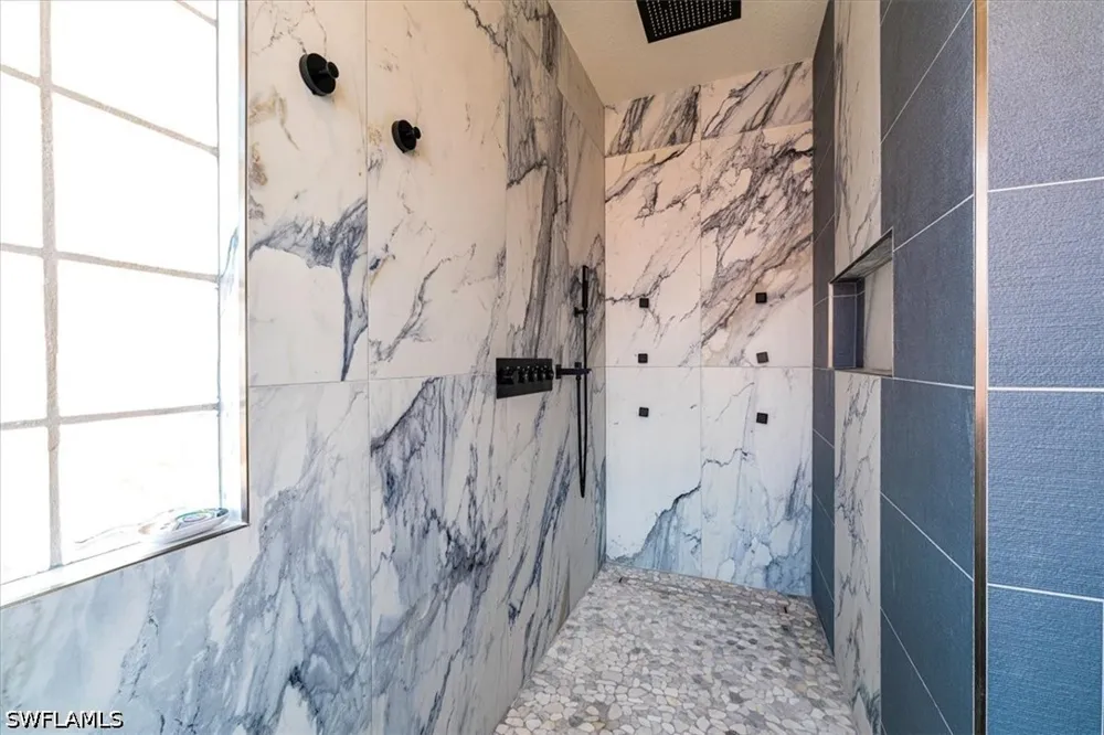 Martino Circle Naples, FL 34112