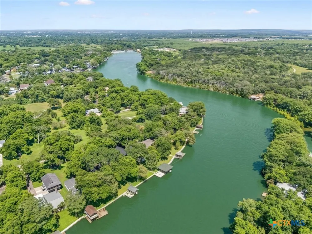 524 Turtle Lane Seguin, TX 78155