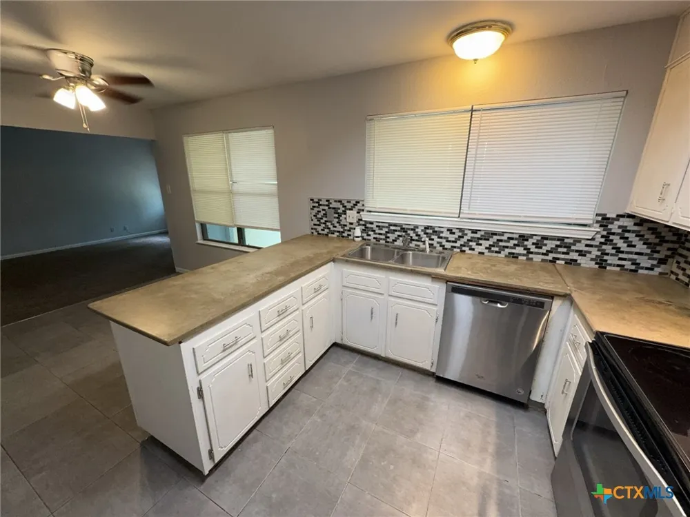 1704 Big Bend Drive Killeen, TX 76549