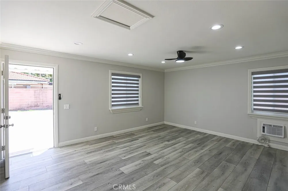8872 Montrose Avenue Westminster, CA 92683