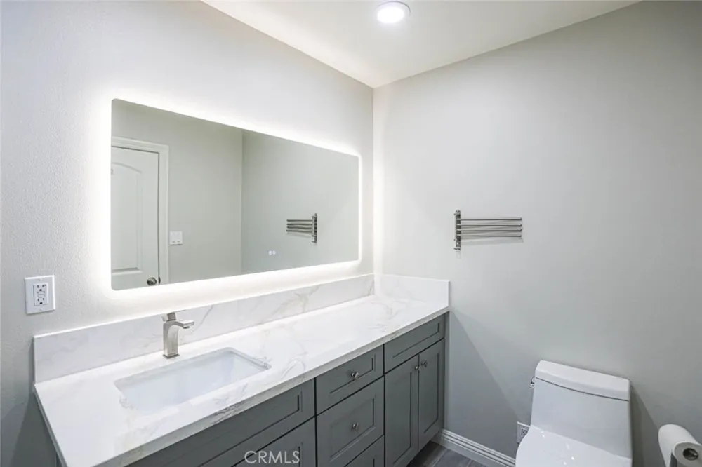 8872 Montrose Avenue Westminster, CA 92683