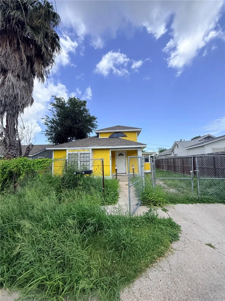 4026 Zapata Street Corpus Christi, TX 78405