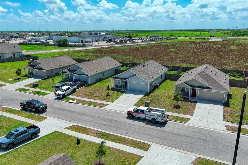 3225 El Dorado Drive Corpus Christi, TX 78410