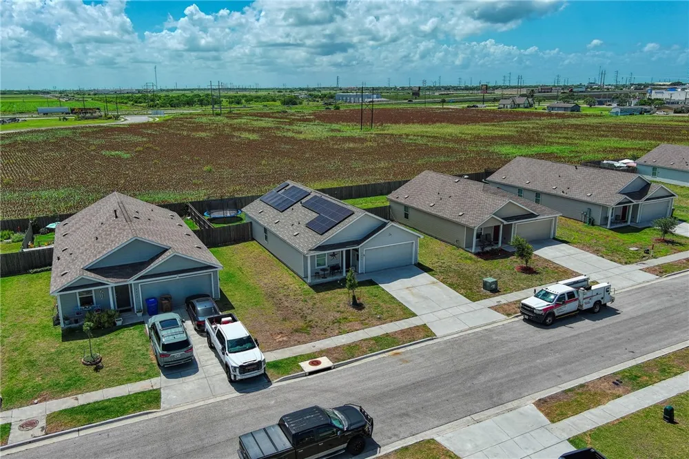 3225 El Dorado Drive Corpus Christi, TX 78410