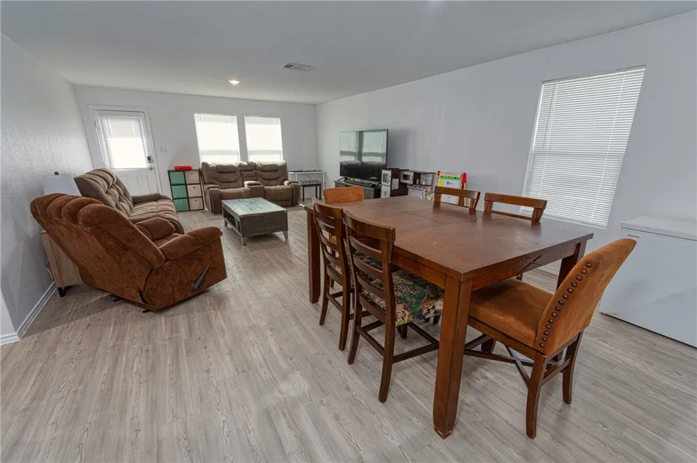 3225 El Dorado Drive Corpus Christi, TX 78410