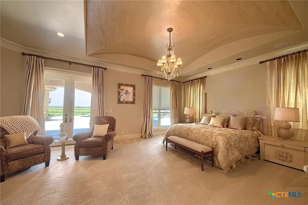 3620 Huber Road Seguin, TX 78155
