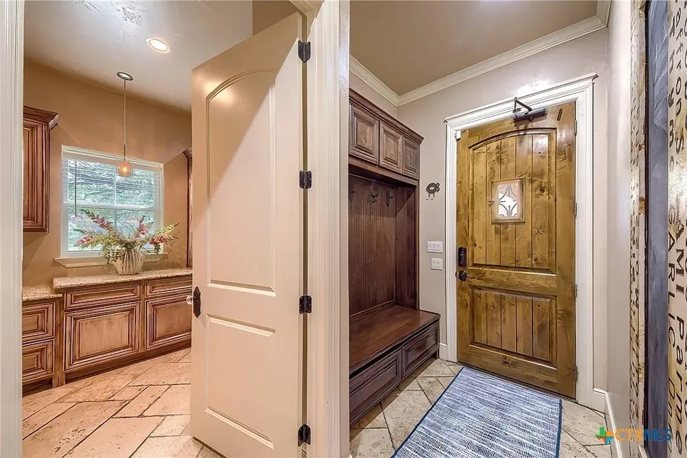 3620 Huber Road Seguin, TX 78155
