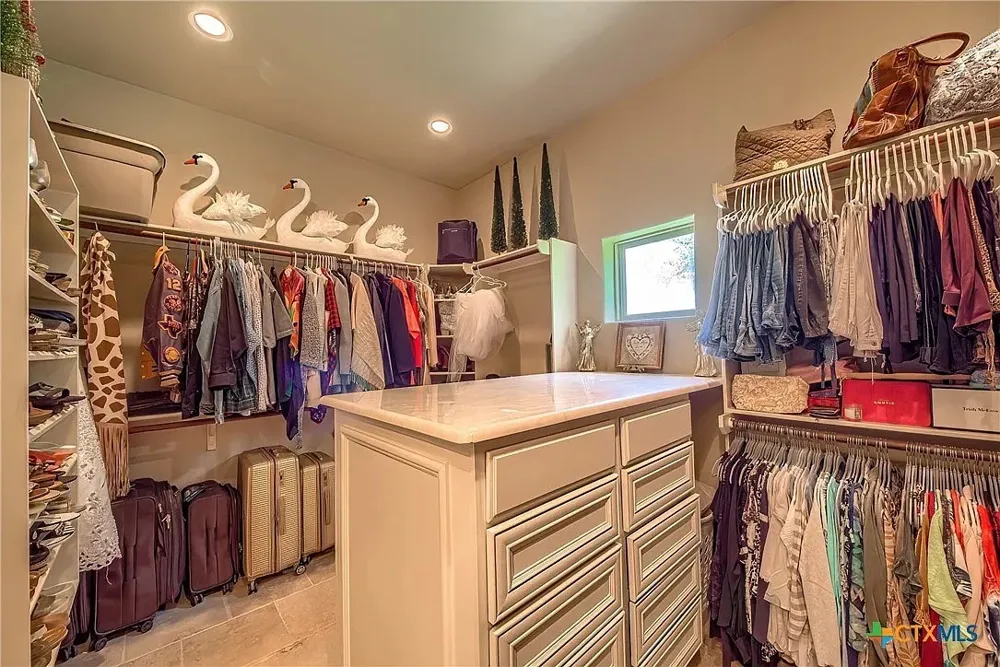 3620 Huber Road Seguin, TX 78155