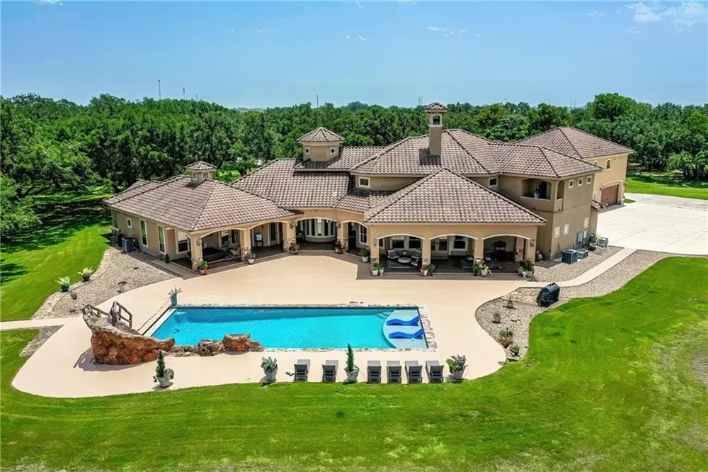 3620 Huber Road Seguin, TX 78155