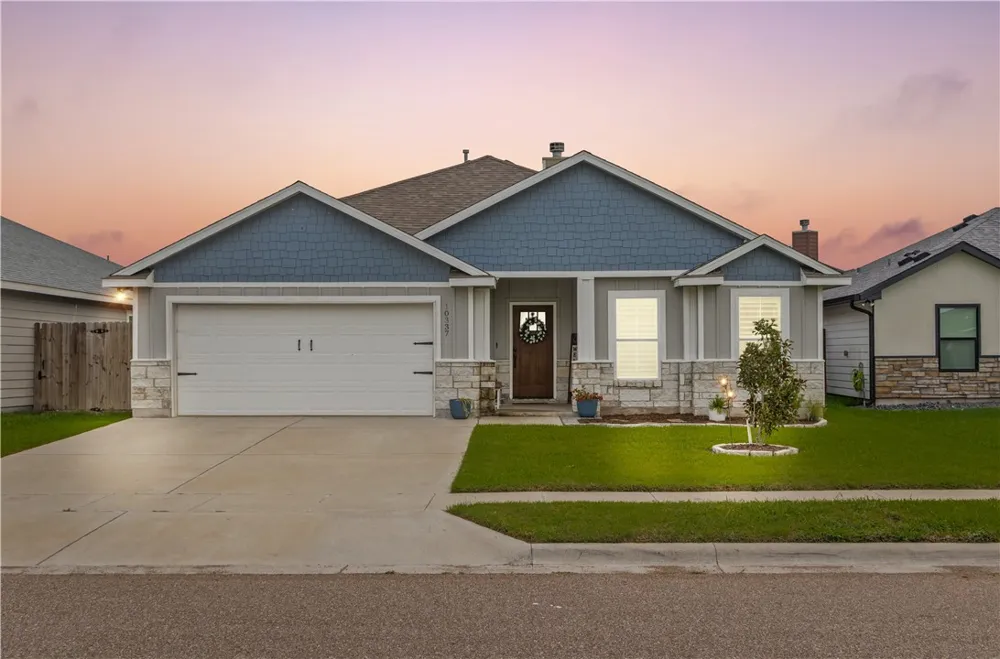 10337 Creek Bottom Drive Corpus Christi, TX 78410