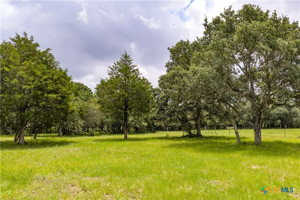 1291 County Road 157 Hallettsville, TX 77964