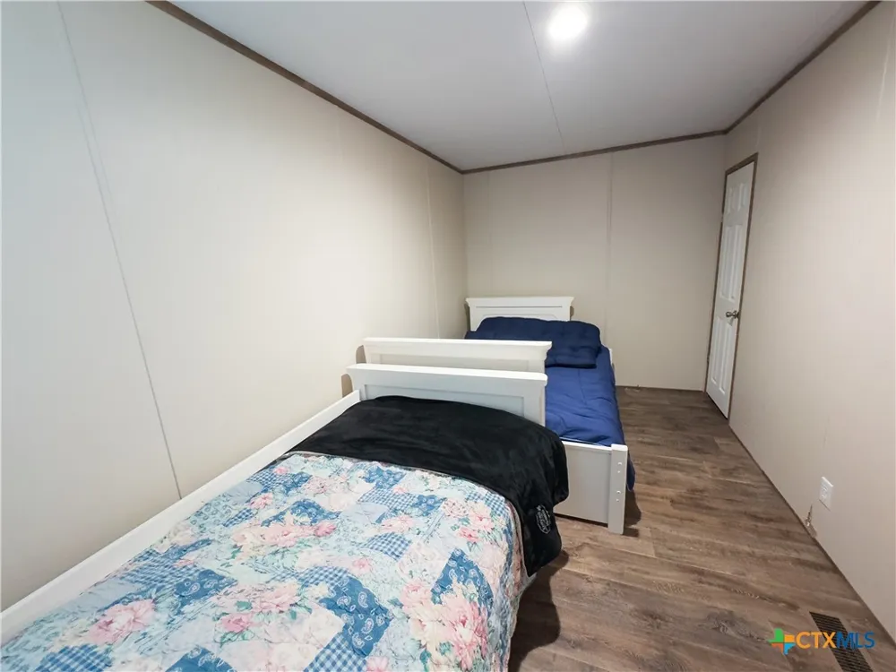 1291 County Road 157 Hallettsville, TX 77964