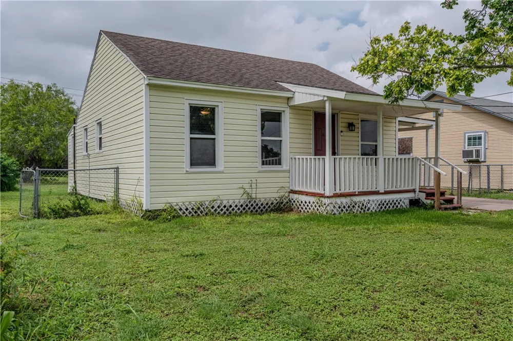 9306 Mcnorton Road Corpus Christi, TX 78409