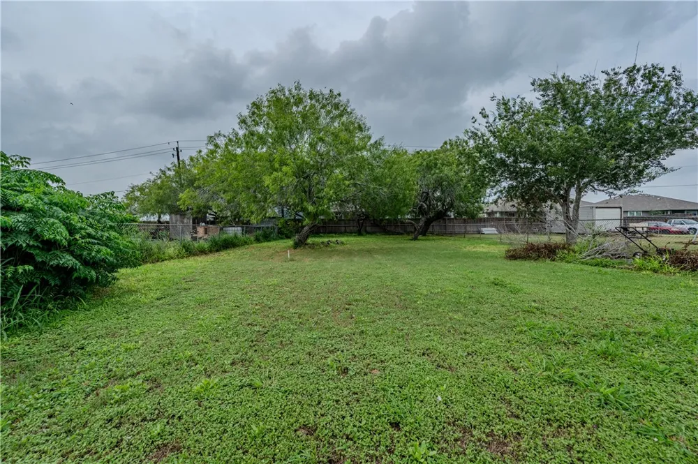 9306 Mcnorton Road Corpus Christi, TX 78409