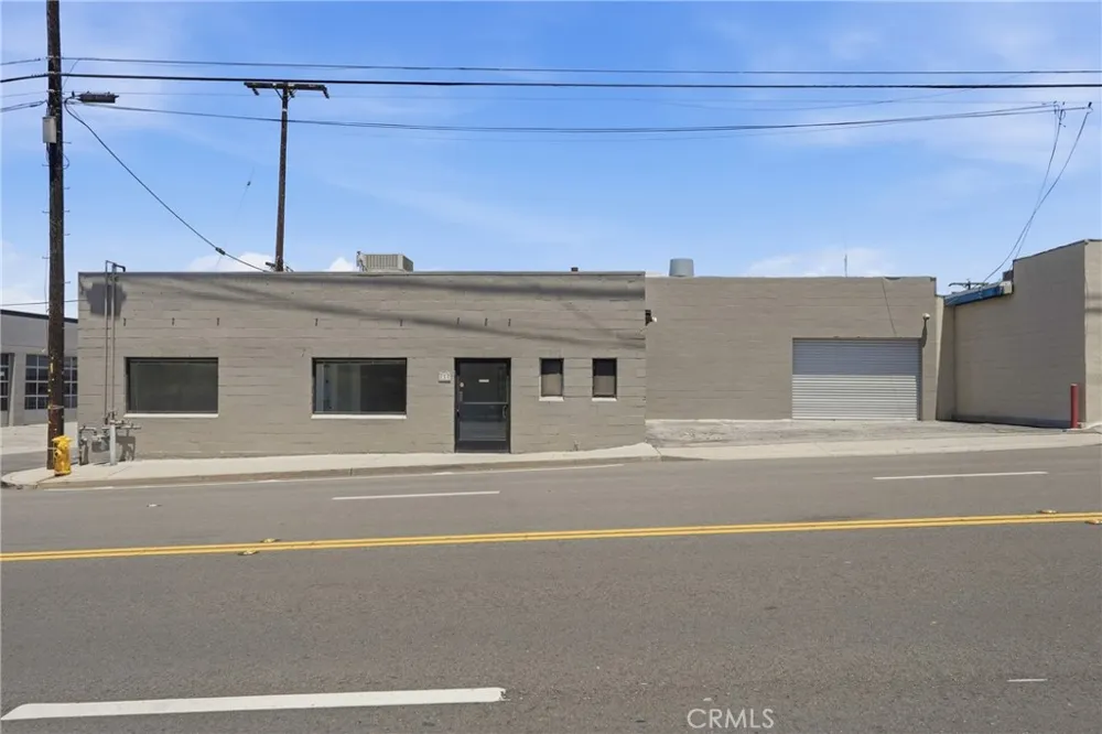 717 E El Segundo El Segundo, CA 90245
