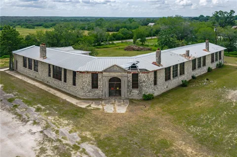 8985 US Hwy 181