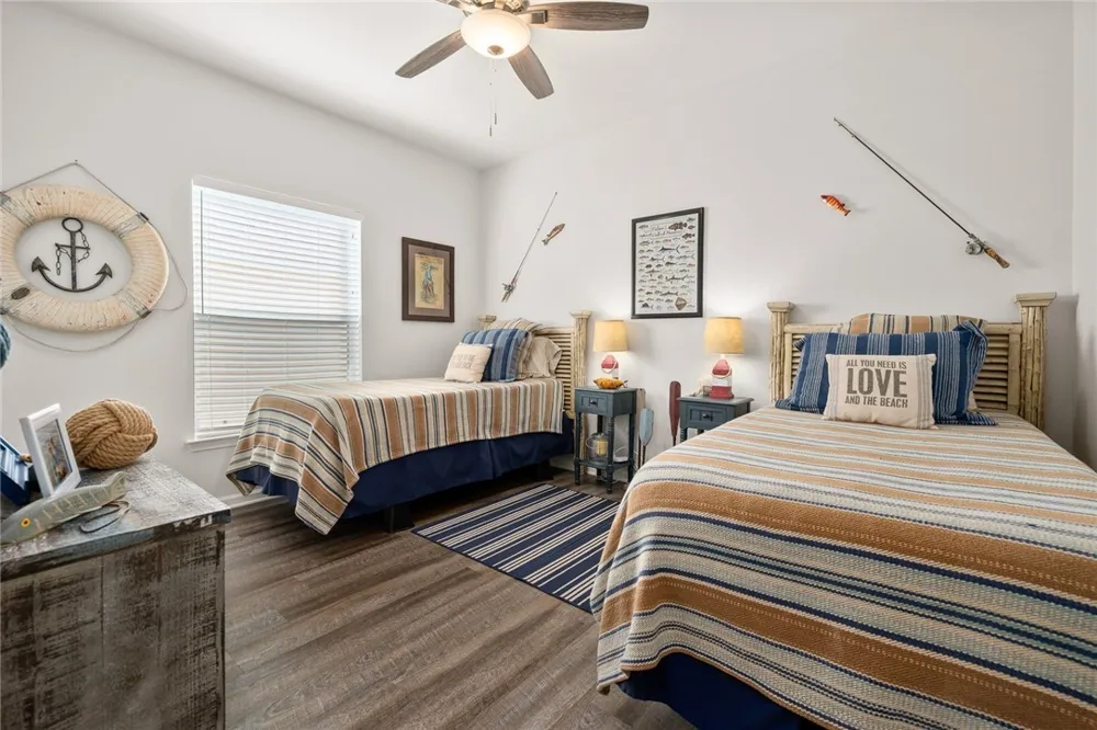 181 Port Saint Claire City By The Sea, TX 78336