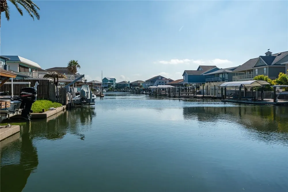 181 Port Saint Claire City By The Sea, TX 78336