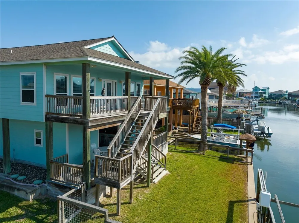 181 Port Saint Claire City By The Sea, TX 78336