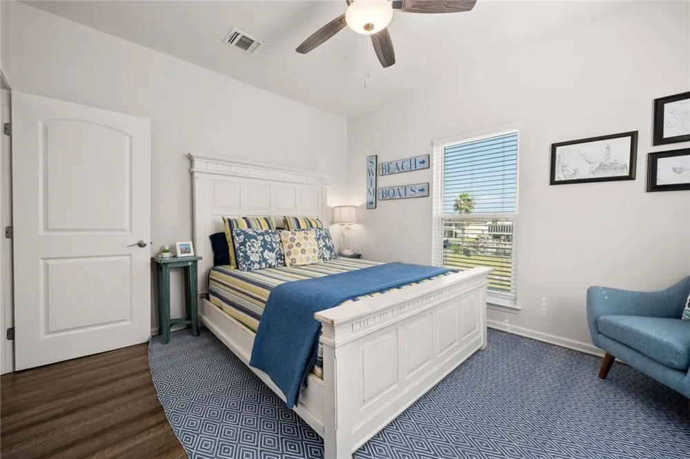 181 Port Saint Claire City By The Sea, TX 78336