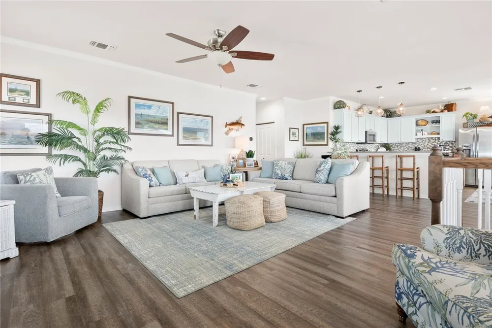 181 Port Saint Claire City By The Sea, TX 78336