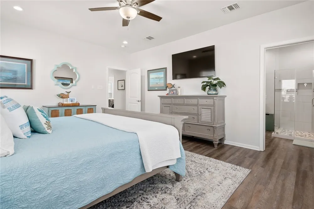 181 Port Saint Claire City By The Sea, TX 78336