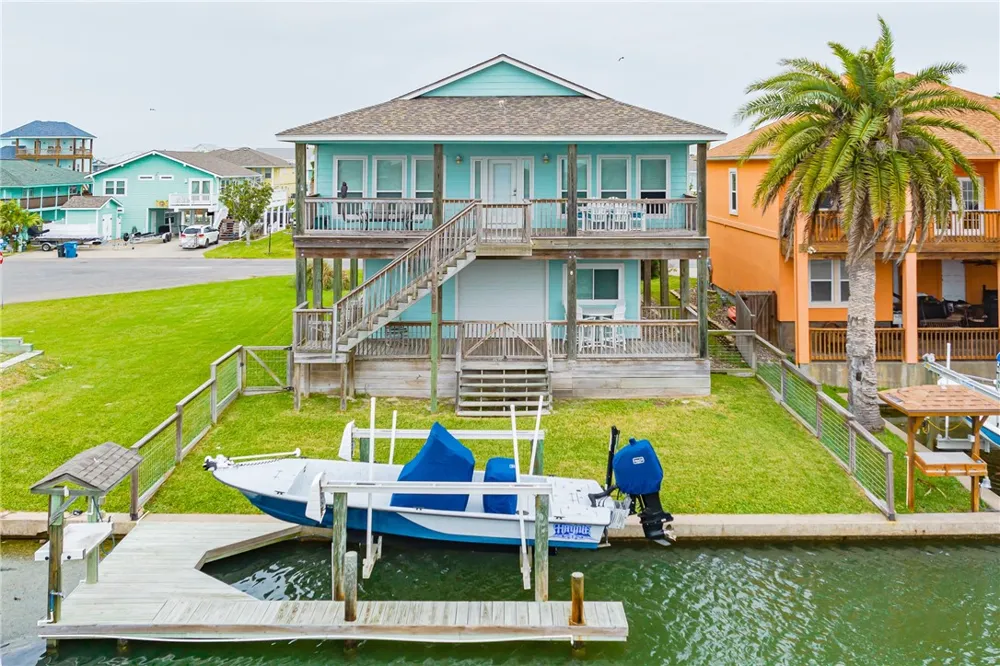 181 Port Saint Claire City By The Sea, TX 78336
