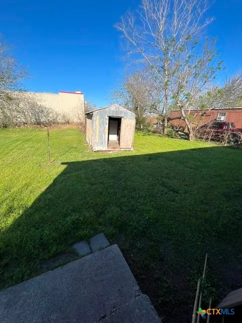 436 Illinois Street Bloomington, TX 77951