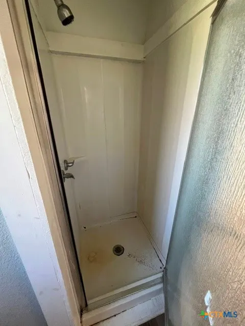 436 Illinois Street Bloomington, TX 77951