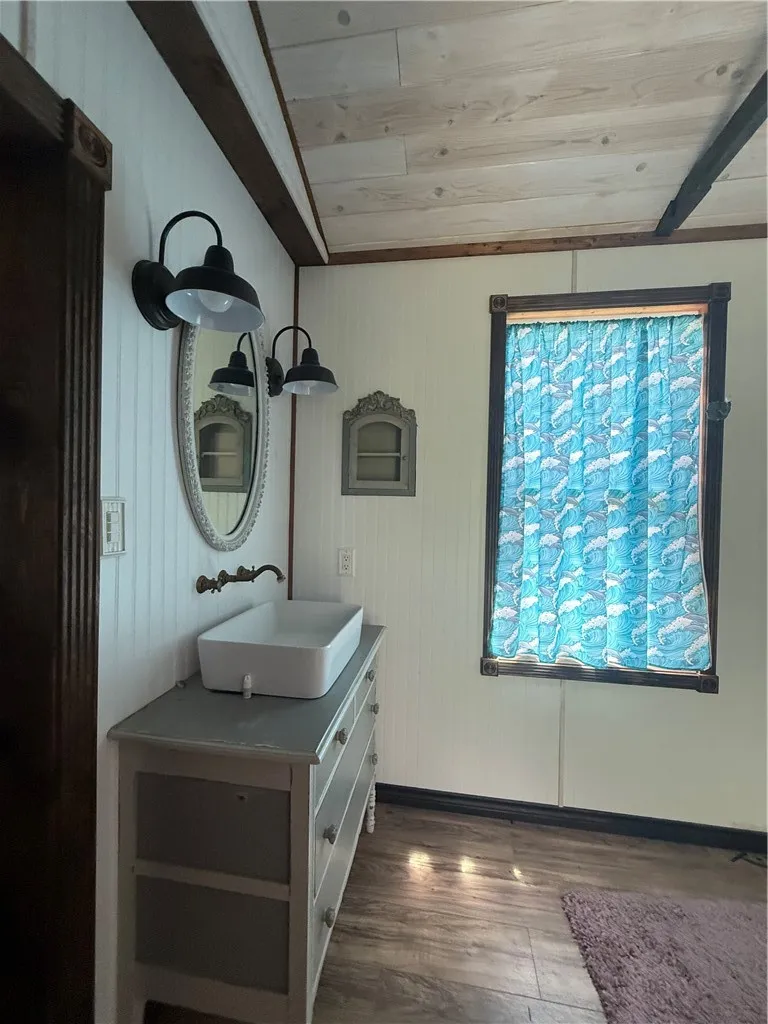 170 Navaho Sandia, TX 78383