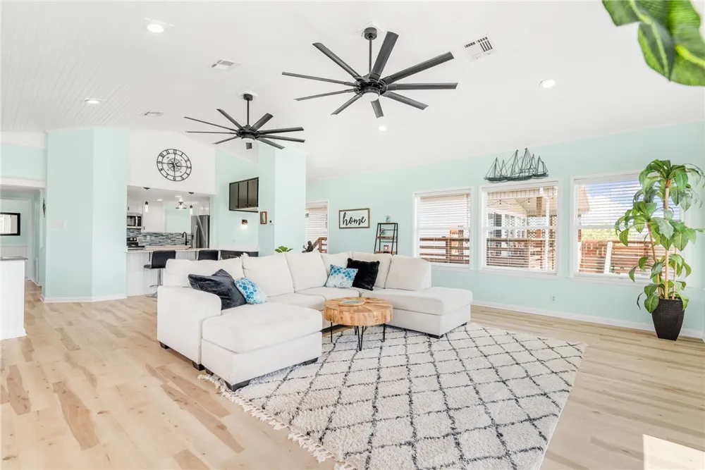 414 Sandpiper Ingleside on the Bay, TX 78362