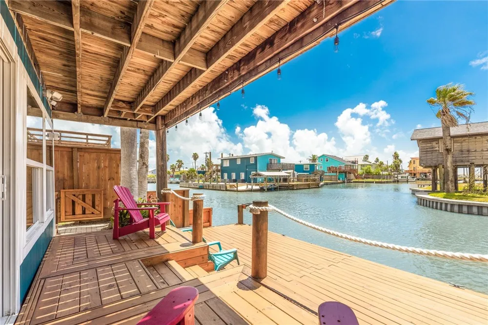 414 Sandpiper Ingleside on the Bay, TX 78362