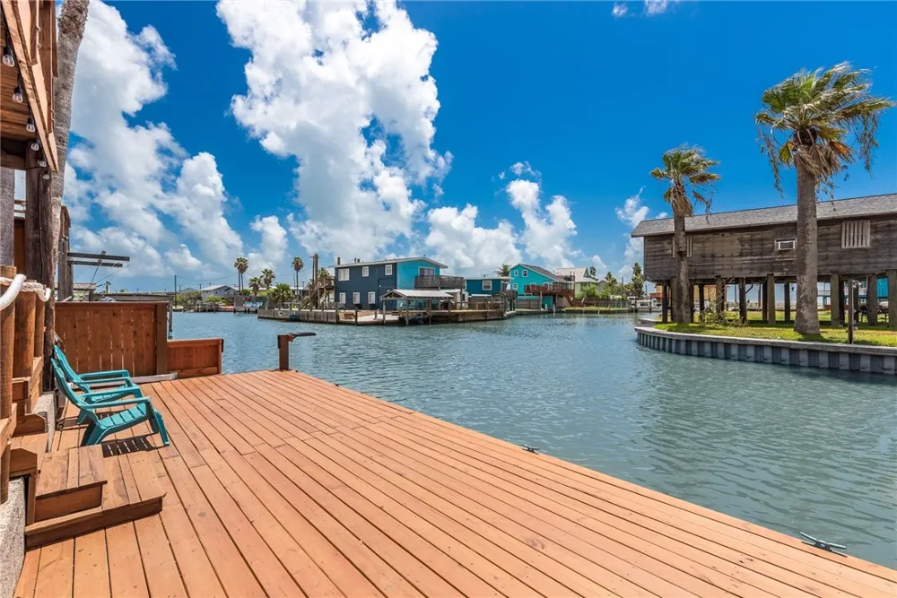 414 Sandpiper Ingleside on the Bay, TX 78362