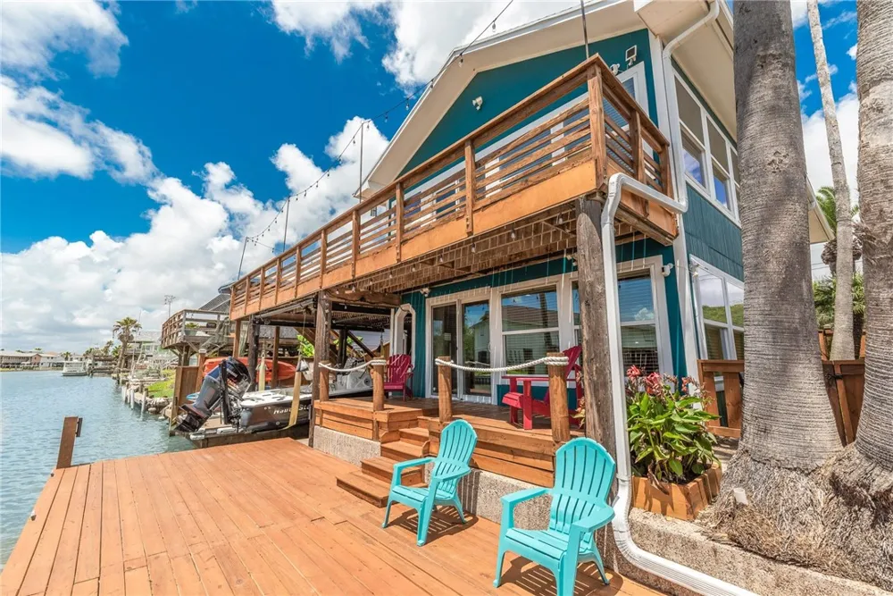 414 Sandpiper Ingleside on the Bay, TX 78362
