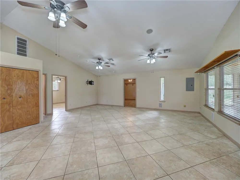 855 Jacoby Lane Aransas Pass, TX 78336