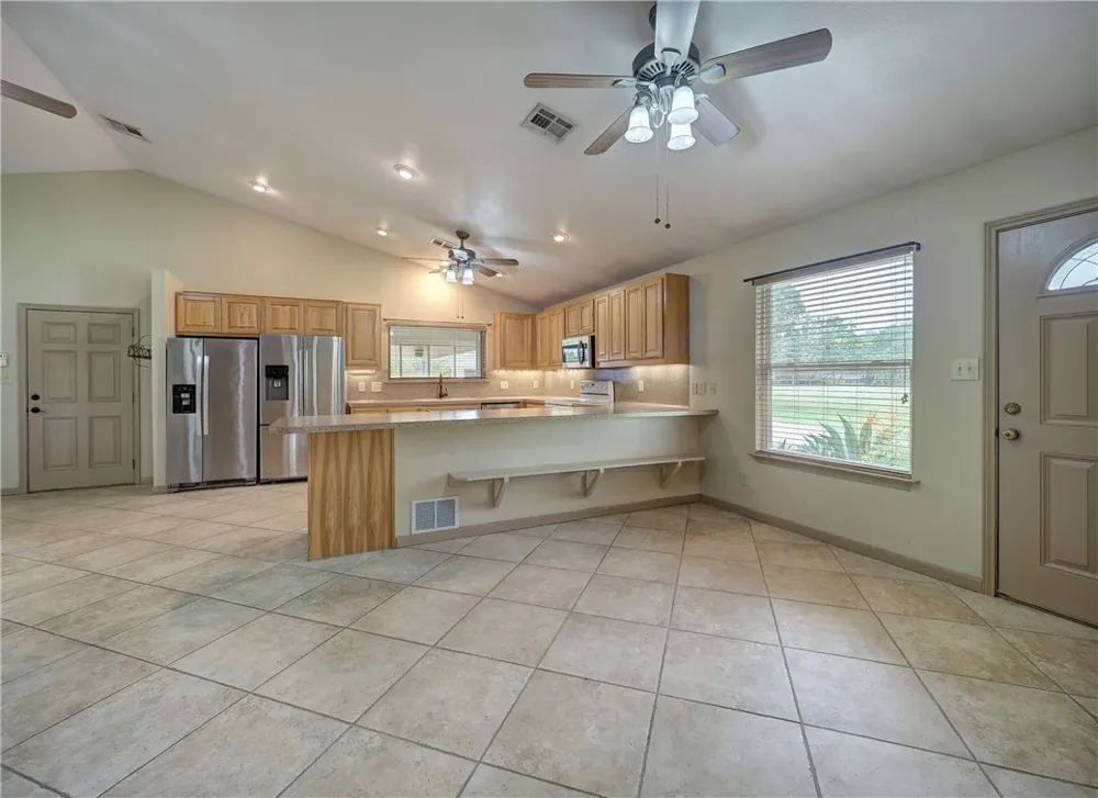 855 Jacoby Lane Aransas Pass, TX 78336