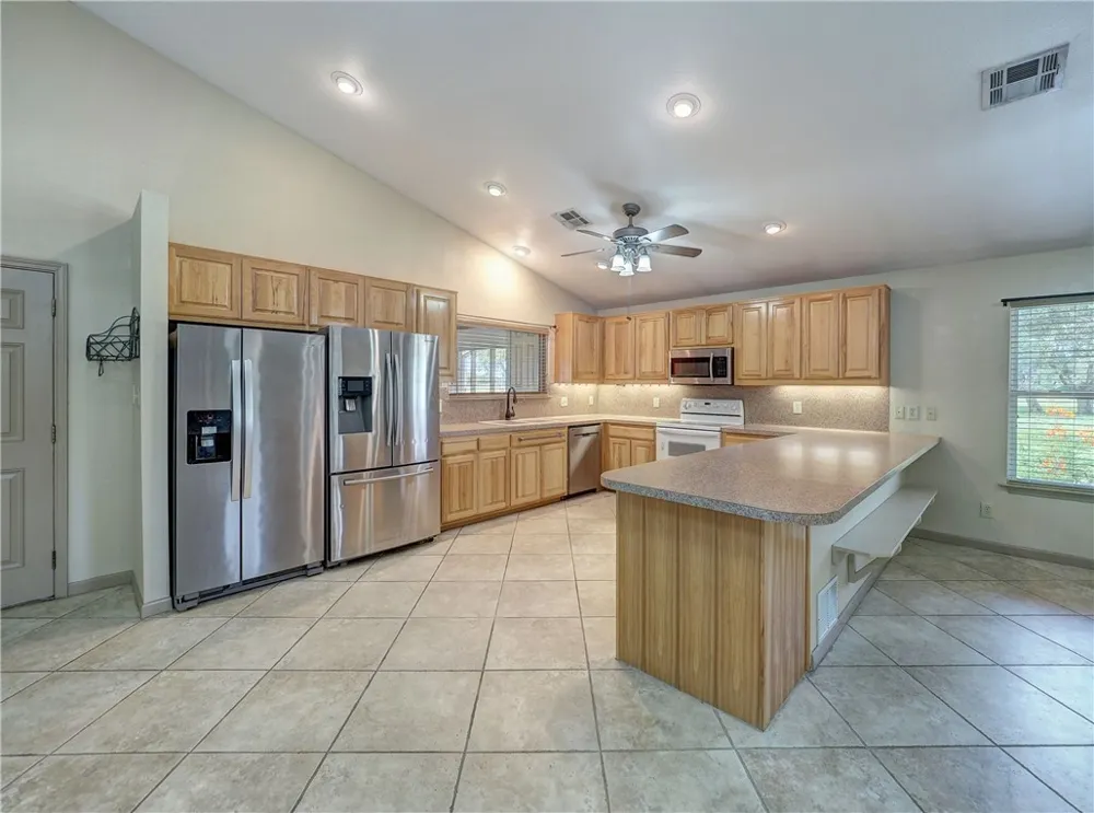855 Jacoby Lane Aransas Pass, TX 78336