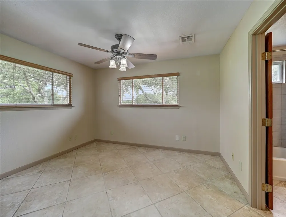 855 Jacoby Lane Aransas Pass, TX 78336